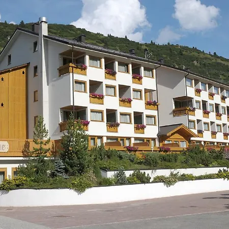 Отель Grifone Беллуно